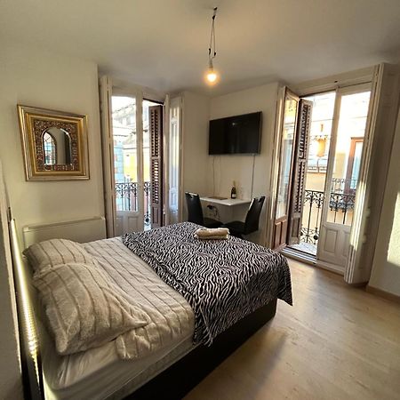 Room In Plaza Mayor مدريد المظهر الخارجي الصورة